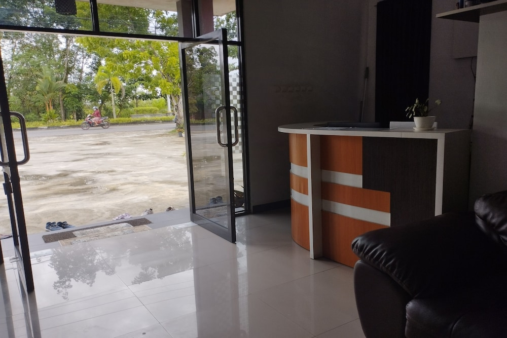 Hotel O Losmen Karunia Katingan Near Kantor Sekretariat PPK Katingan Kuala