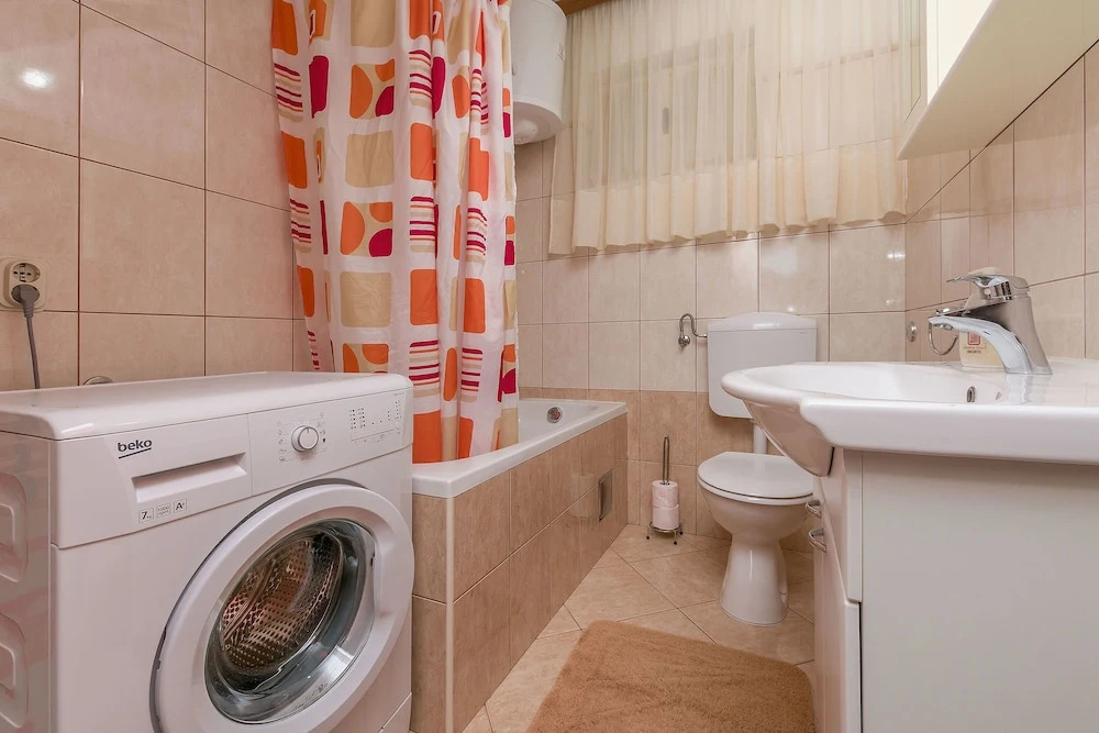 Apartment Proti