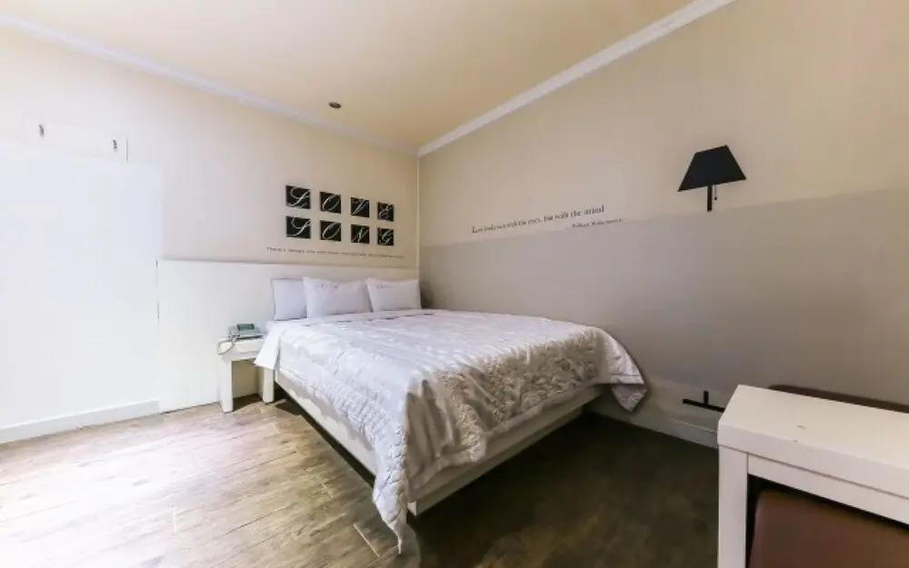 Cheonan Honeymoon Motel
