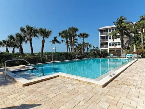 Surfside 12 C4 by RedAwning