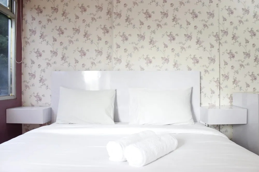 Stylish Studio Apartment The Jarrdin @ Cihampelas
