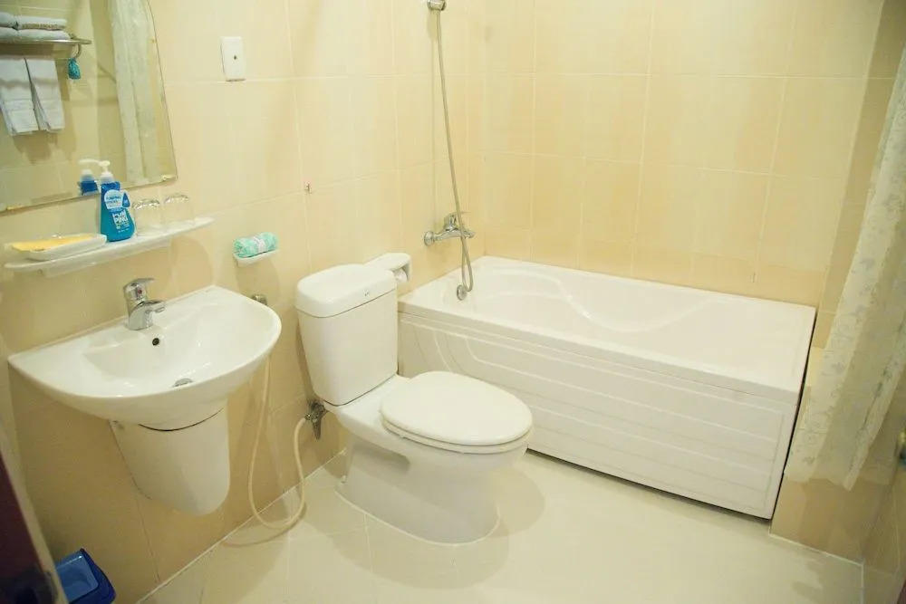 Golden Plus Hotel