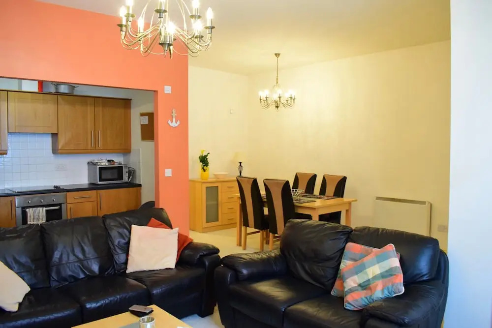 1 Bedroom Apartment Next to 3arena Sleeps 2