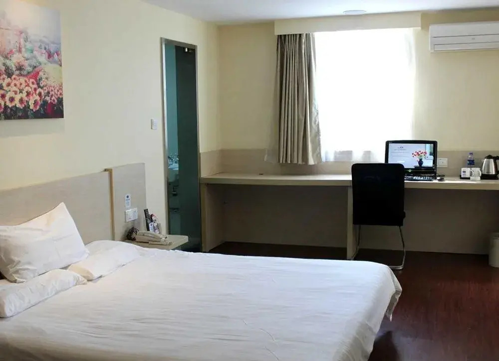Hanting Express Hotel Zhuhai Gongbei Kouan