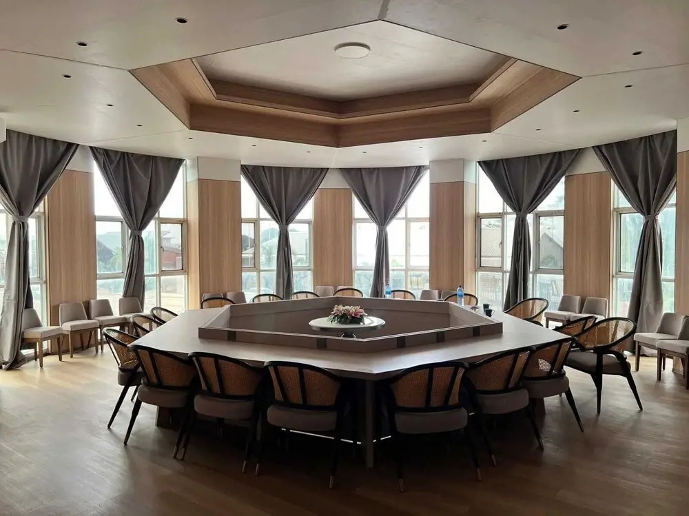 Grace Hotel