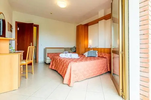 Hotel Ascot