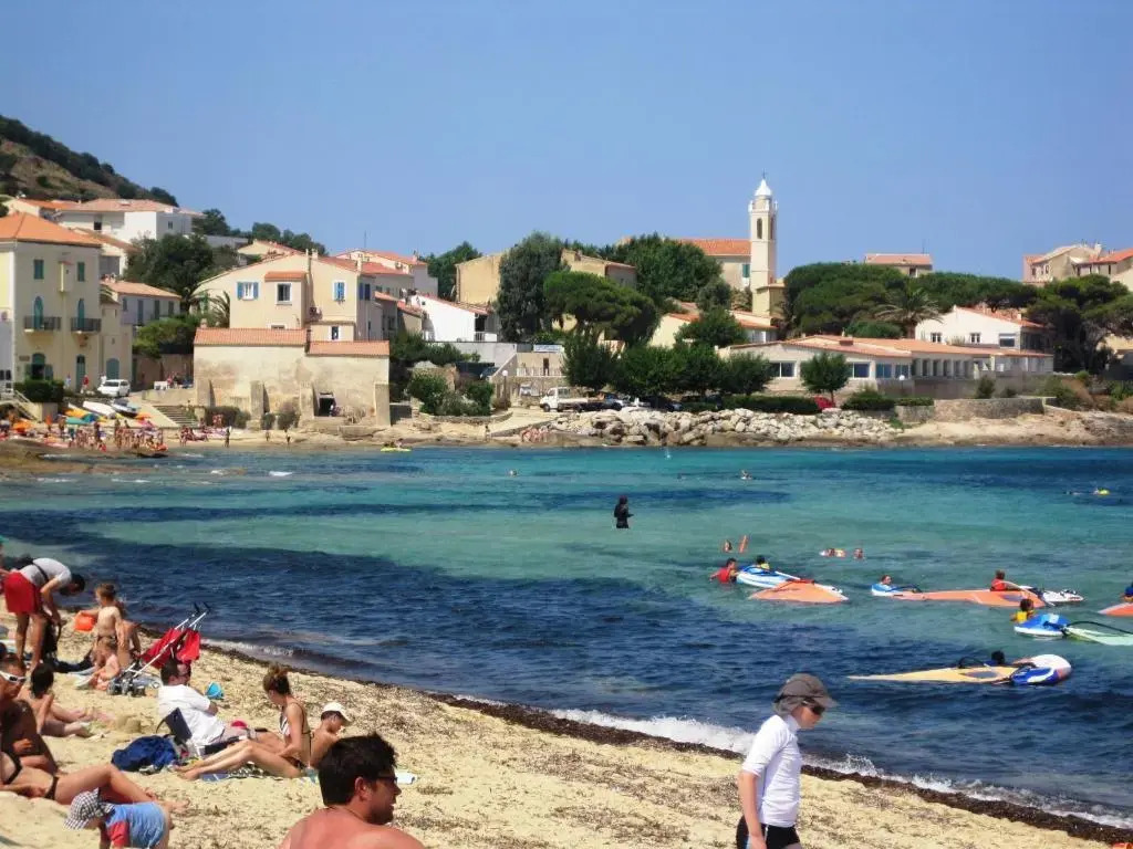 Residence San Damiano - Location Appartements, Studios & Chambres