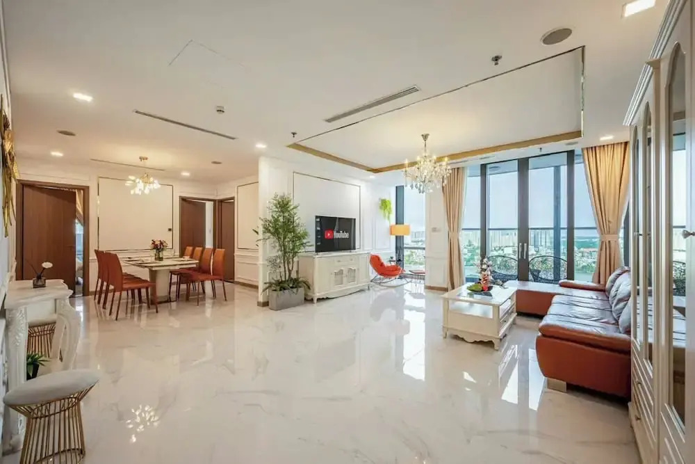 The Suite Landmark Riverside Apartment