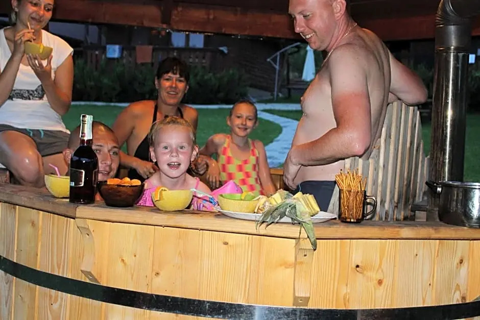 Całoroczne Domki "Stokrotka"
