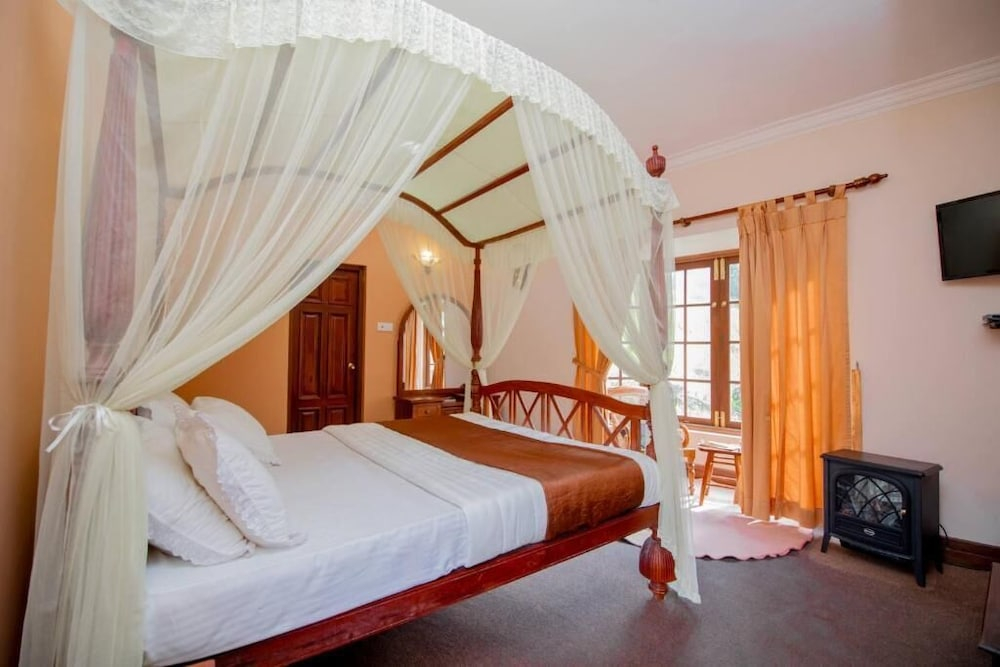 Ard Lui Residence