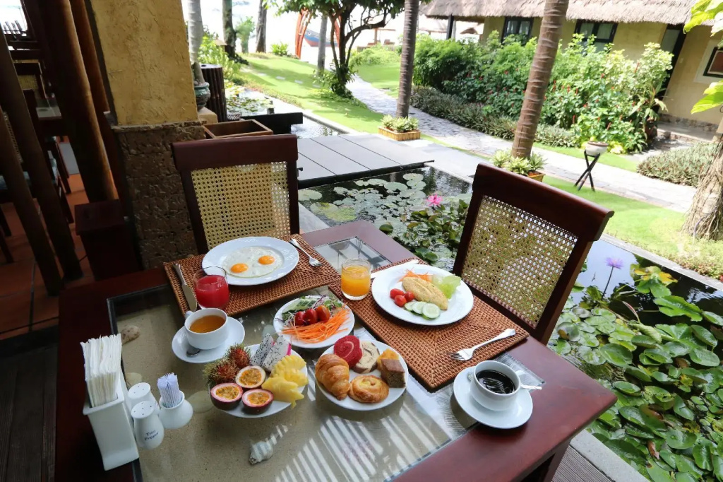Bamboo Village Beach Resort & Spa
