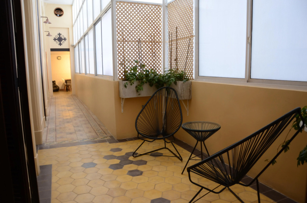 Sabatico Travelers Hostel & Guesthouse