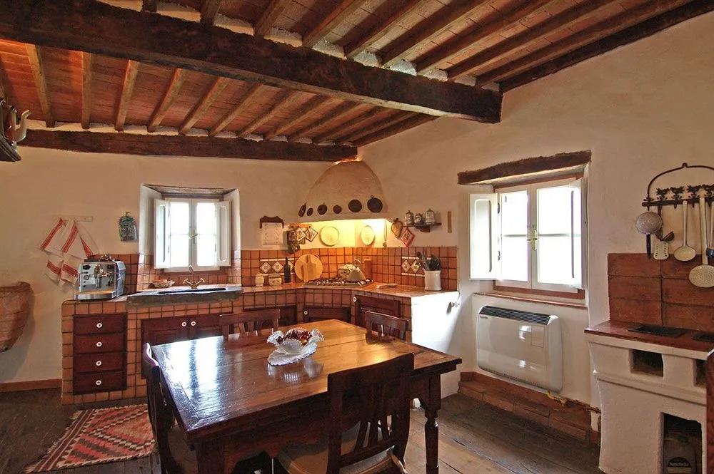 Rustico Sara
