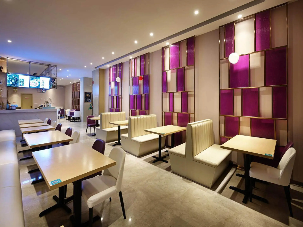 Nanzhou Hotel