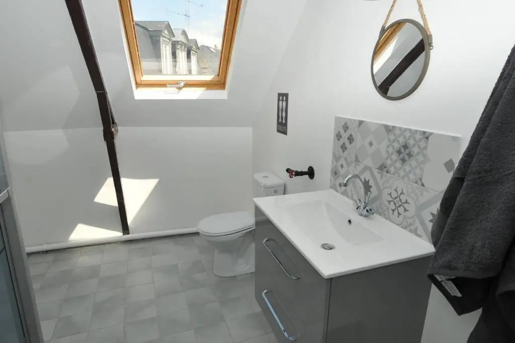 Vue sur les toits, 35m2 hyper centre Honfleur