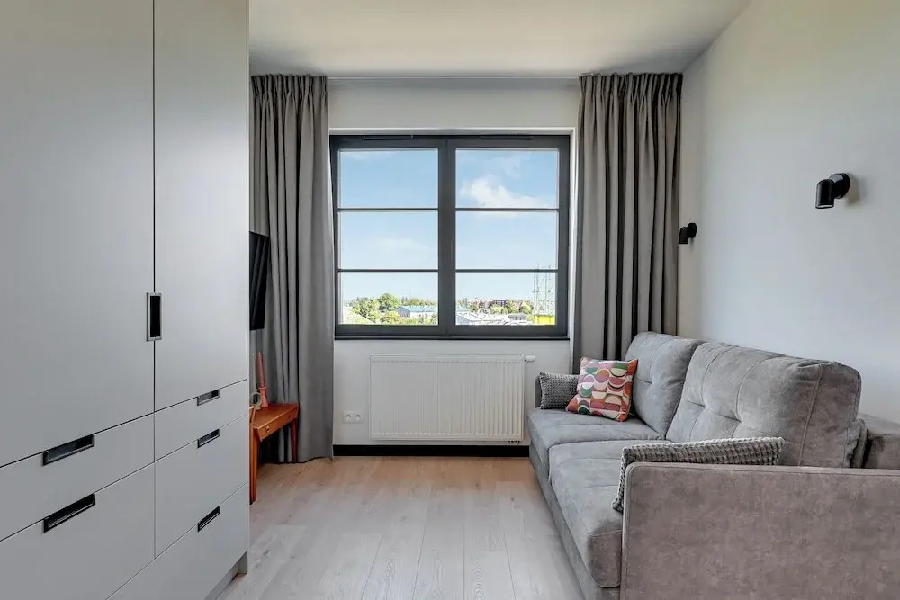 DOKI Living & Foodhall by Downtown Apartments