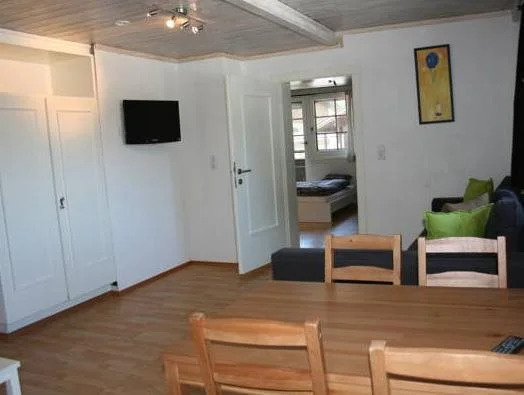 Mos Apartments