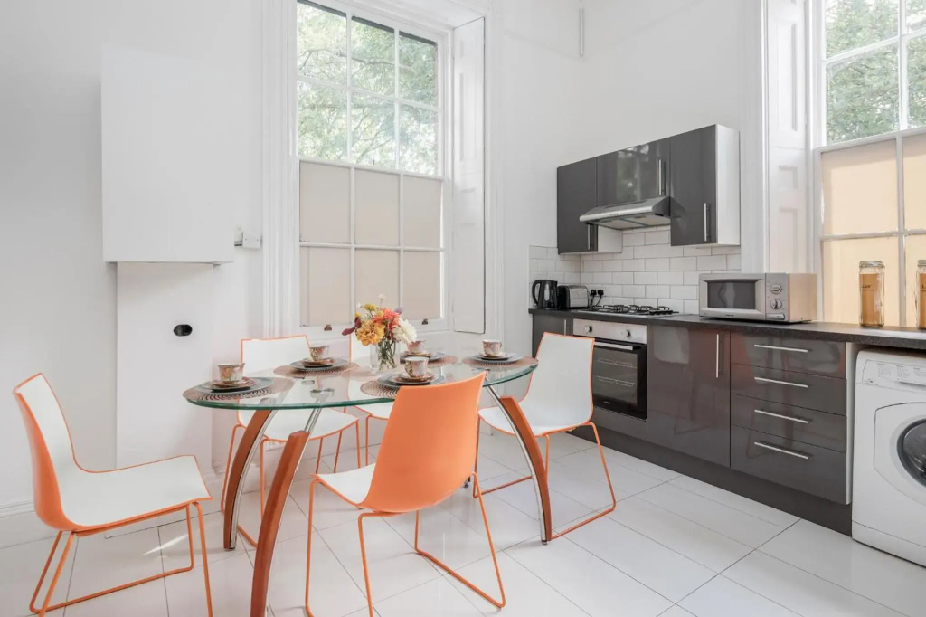 London City Premium Apartment with Parking