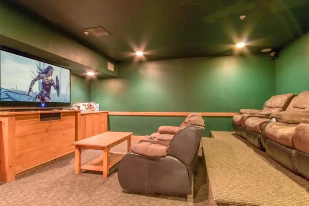 Beautiful 1 Bedroom Mountain Condo In River Run Village With Hot Tub Access And Walking Distance To The Gondola