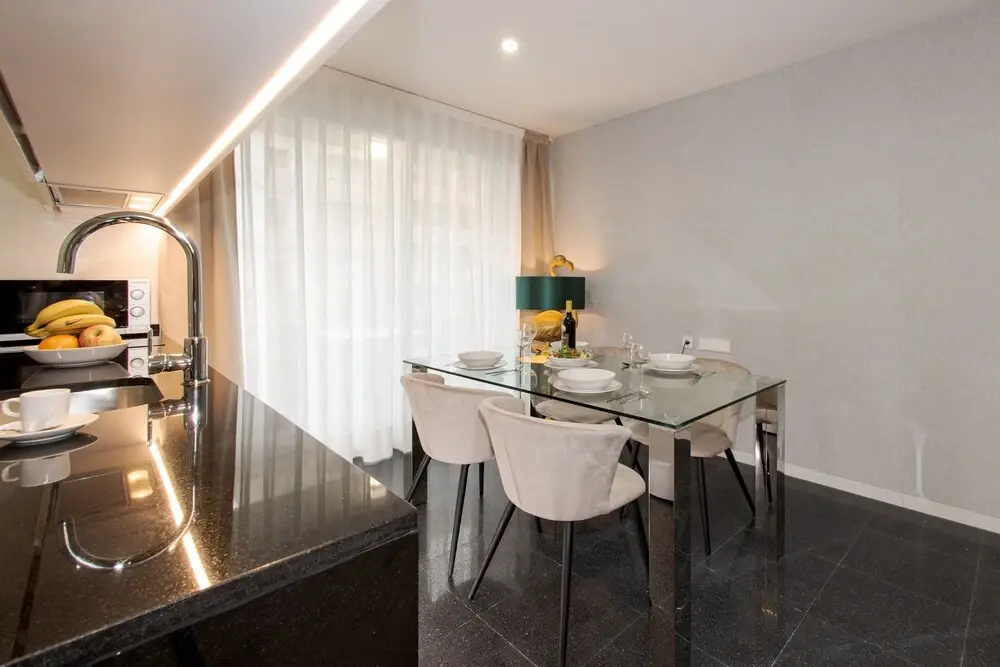 Holihome Rambla 24