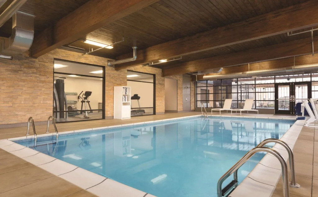 Country Inn & Suites by Radisson Lawrence