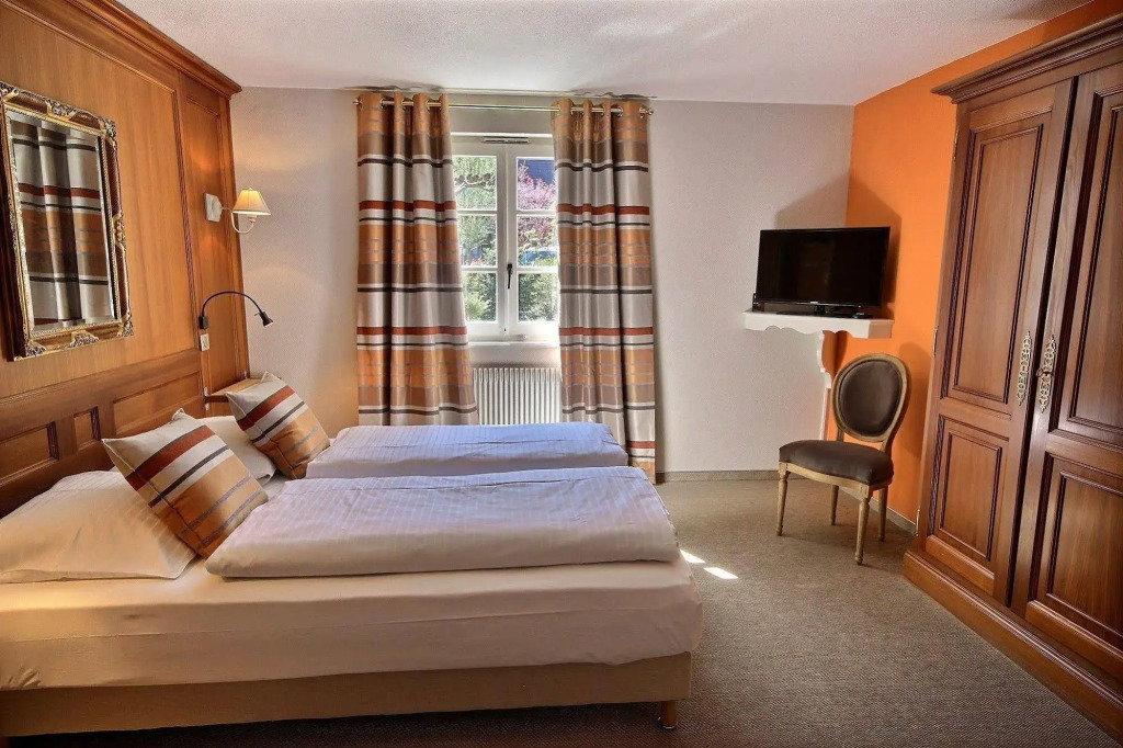 Hôtel Restaurant Relais De La Poste - Strasbourg Nord