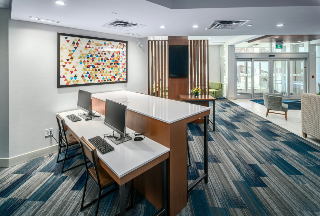 Holiday Inn Express & Suites - Brandon by IHG