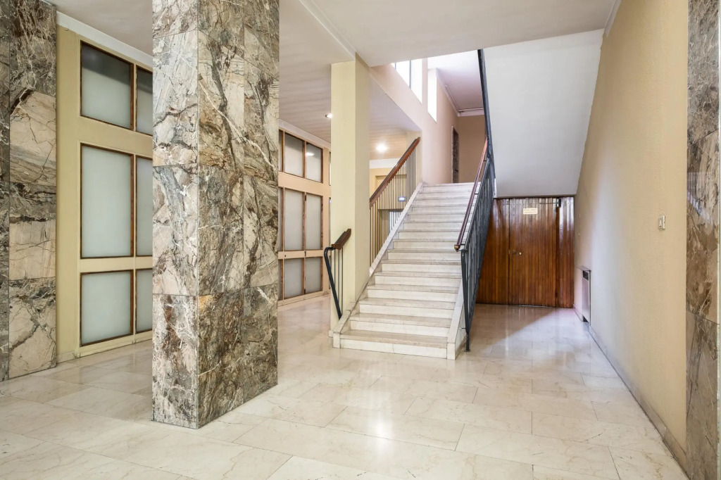 Piazza de Calderini Apartment by Wonderful Italy