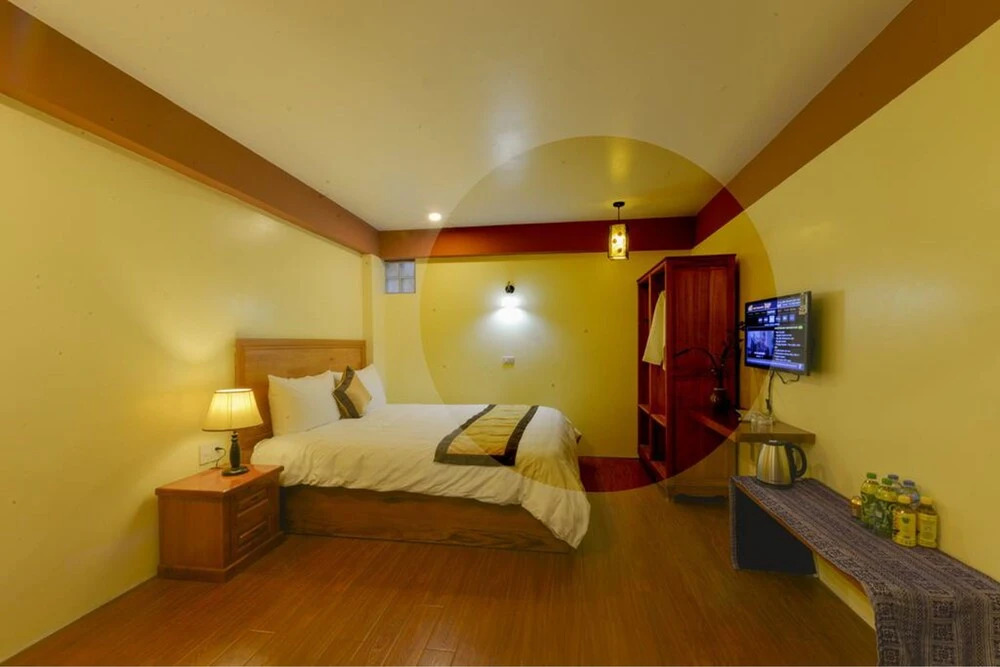 The Mountaineer Hotel