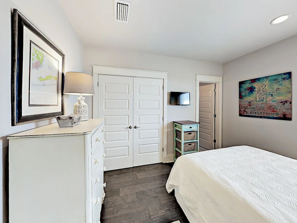 362 Gulfview Circle Townhouse 4 Bedrooms 4.5 Bathrooms Townhouse