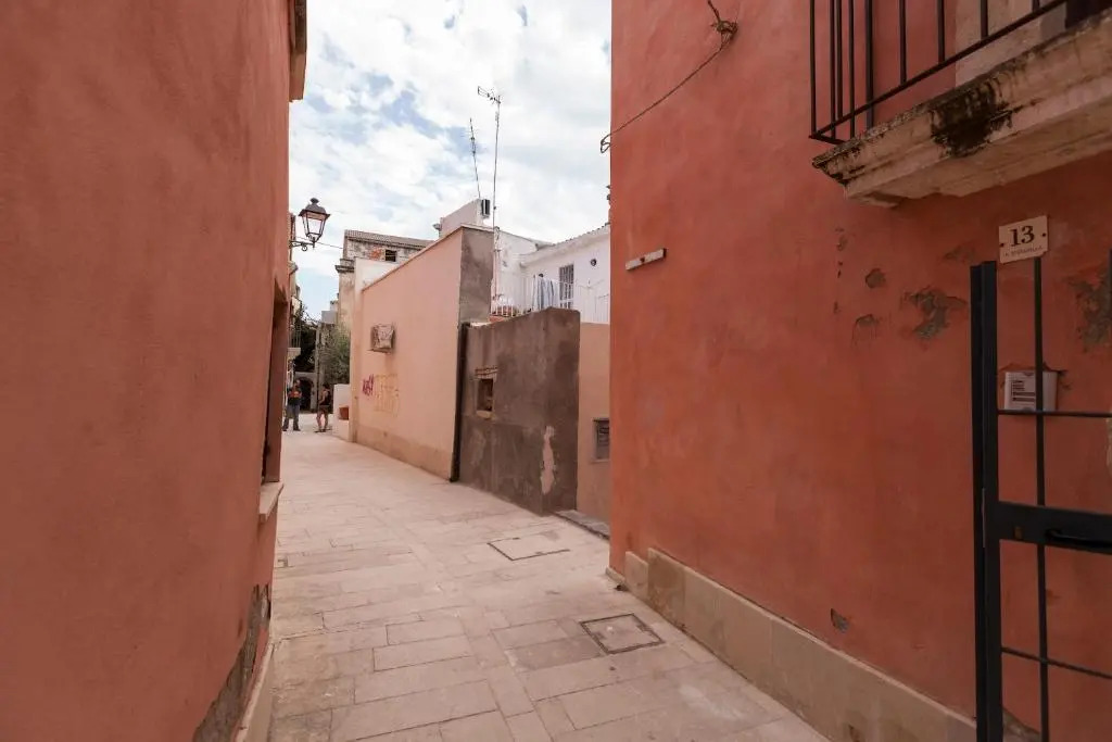 Ortigia Deluxe S.A.L
