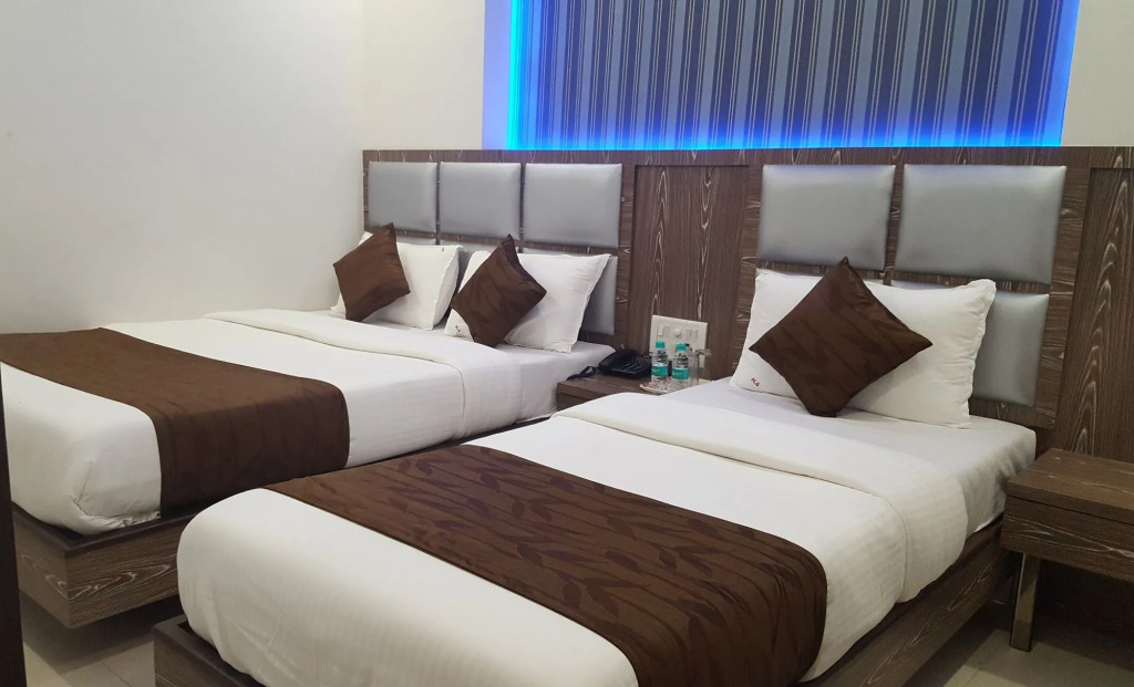 Hotel Sanjary Palace