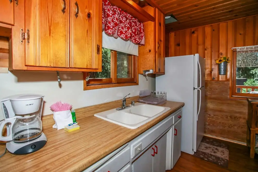 Happy Trails-1870 by Big Bear Vacations