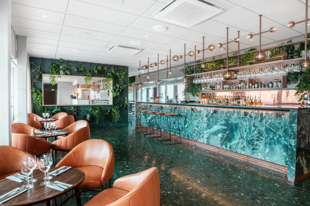 Clarion Hotel Sea U