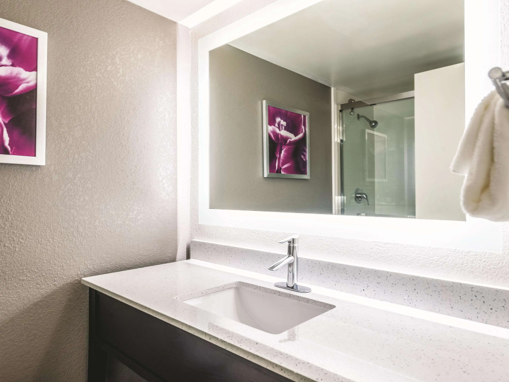 La Quinta by Wyndham Cincinnati Sharonville