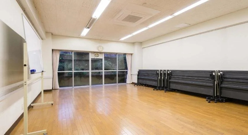 Kobe Student Youth Center - Hostel