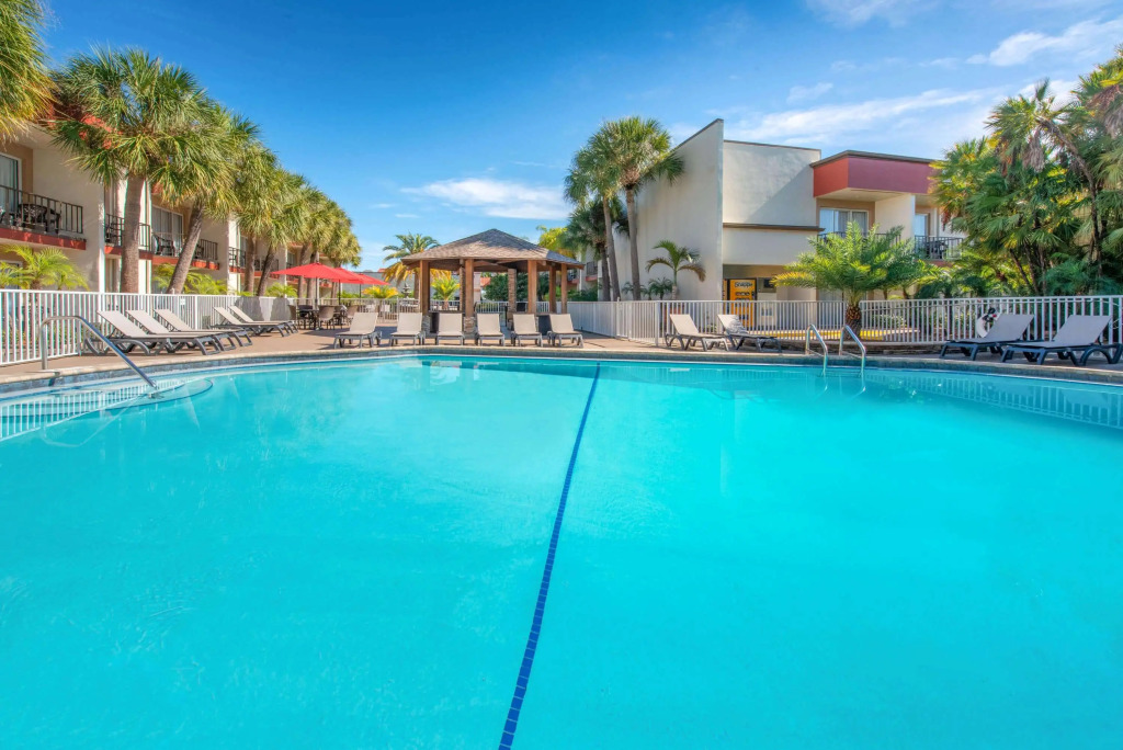 La Quinta by Wyndham Clearwater Central