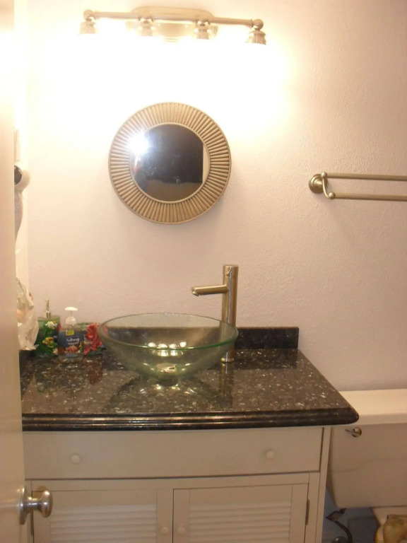 By The Sea Gulf View Deluxe Condo