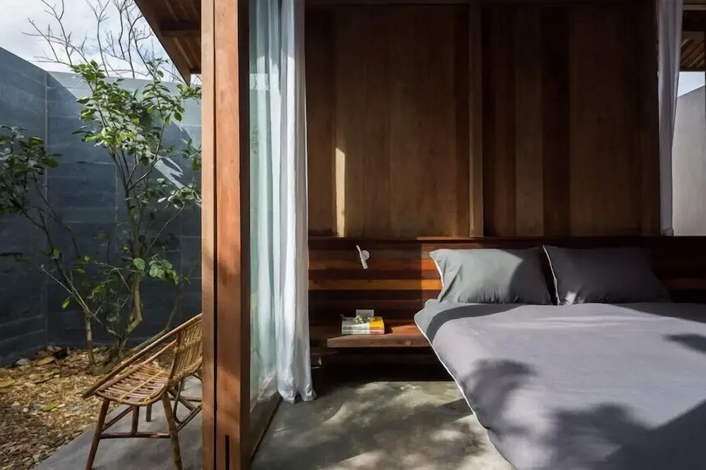 Hachi Homestay & Spa