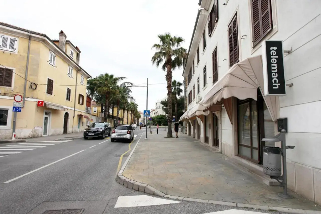 Koper Central King Studio SAMO