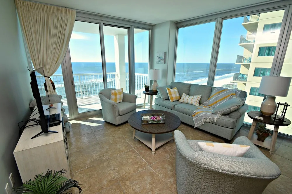 Island Tower 1203 3 Bedroom Condo by RedAwning