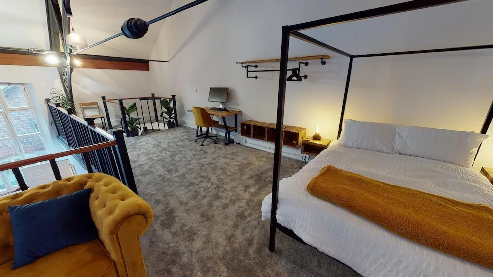 Hu1 Boutique City Apartment - Sleeps 6