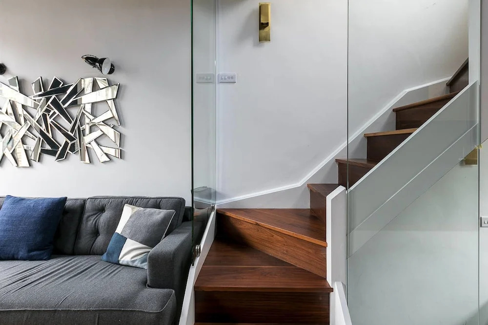Designer two BR Apartment In Angel With Huge Terrace