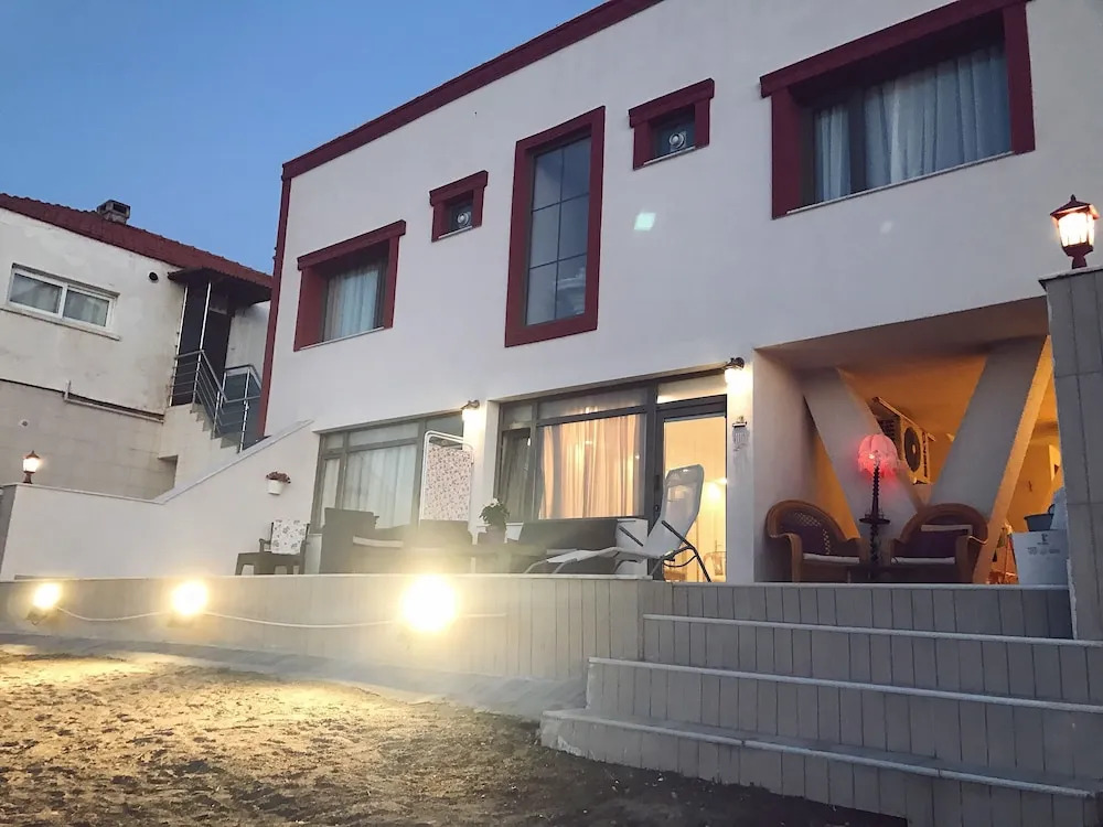 Itimat Hotel