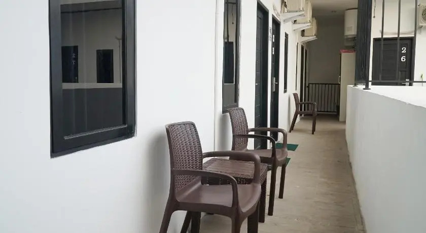 1125 Sani Guest House