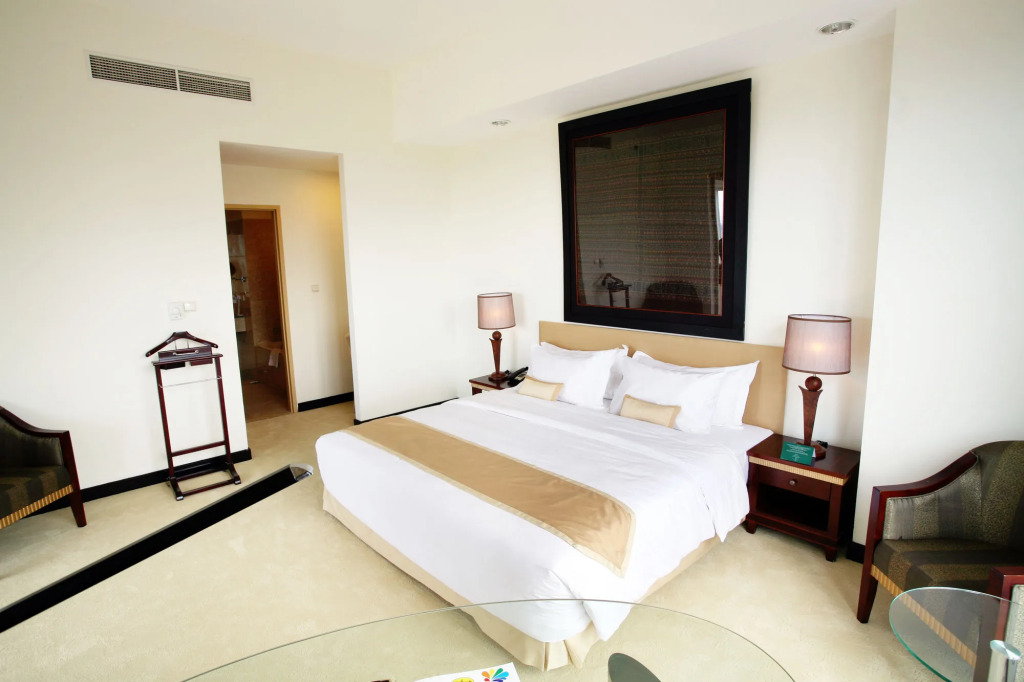 Sintesa Peninsula Hotel Manado