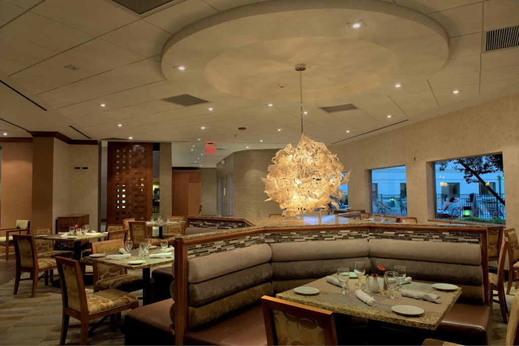 Holiday Inn Plainview-Long Island by IHG