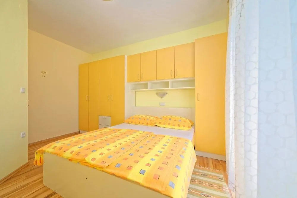 Apartments Marica 3130