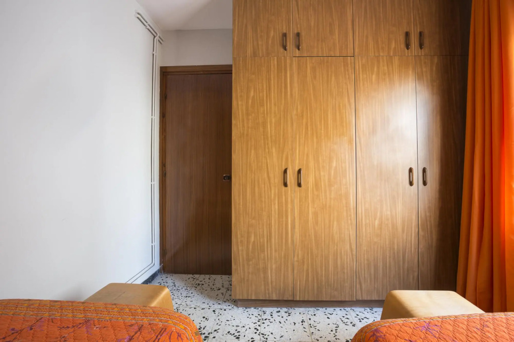 BFA 54 - APART. MONTSERRAT, 11 2º