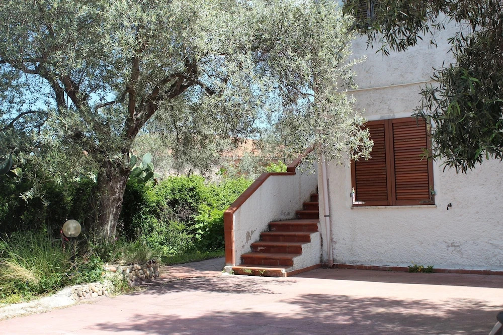 Calabria Apartment II